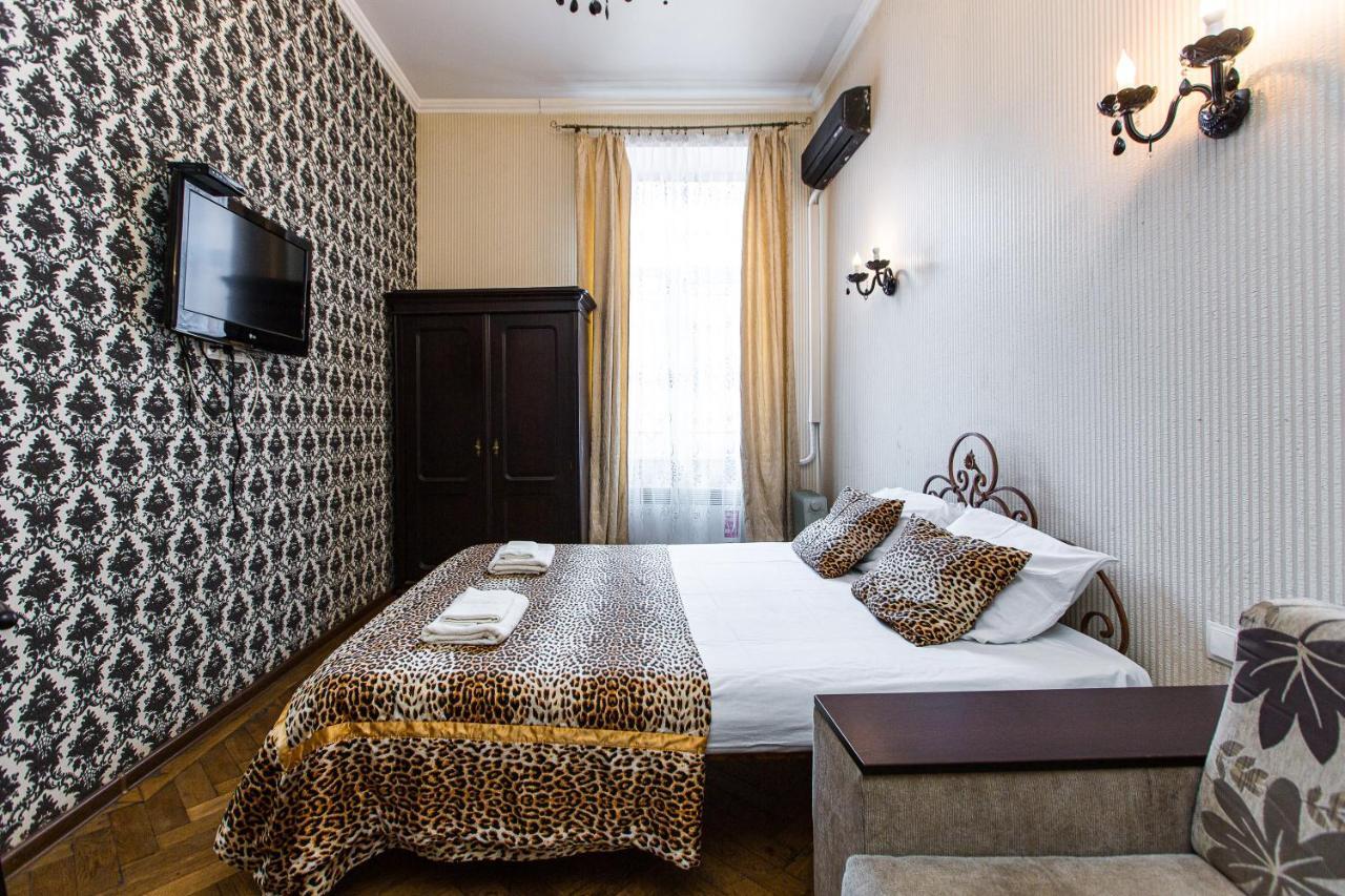 в оренду на копеника 12, біля палацу потоцьких Apartament *