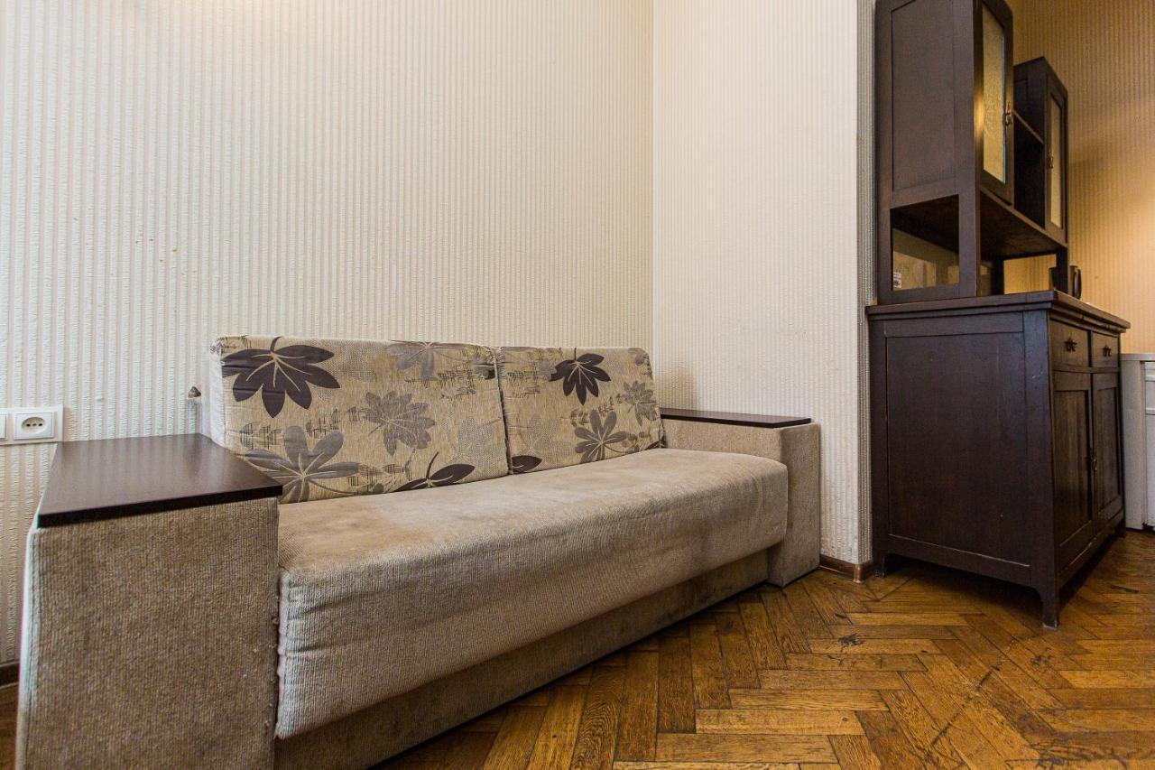 в оренду на копеника 12, біля палацу потоцьких * Lviv