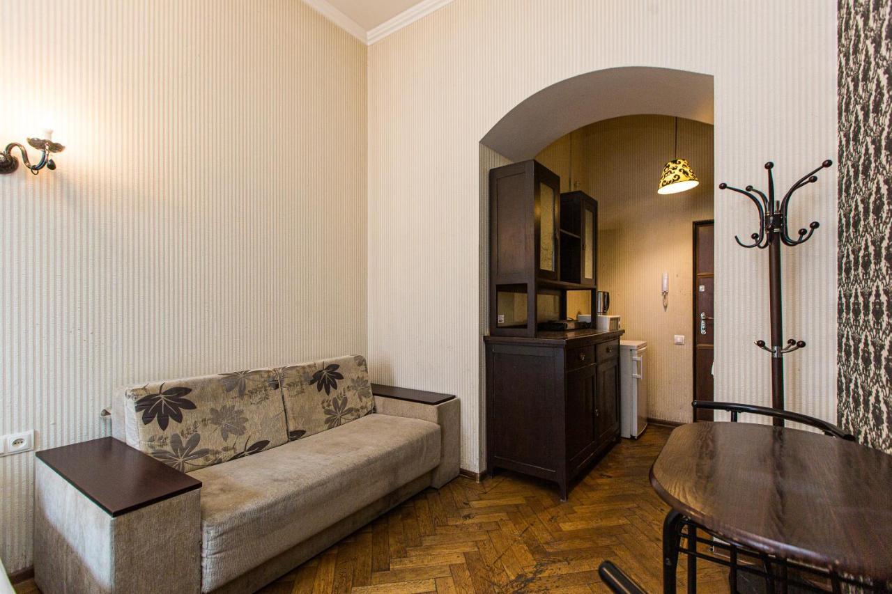 Apartment в оренду на копеника 12, біля палацу потоцьких Lviv